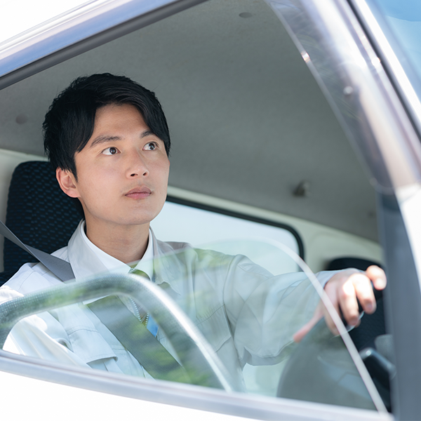 未経験からでも一歩ずつ成長してしっかり稼げるドライバーへ
